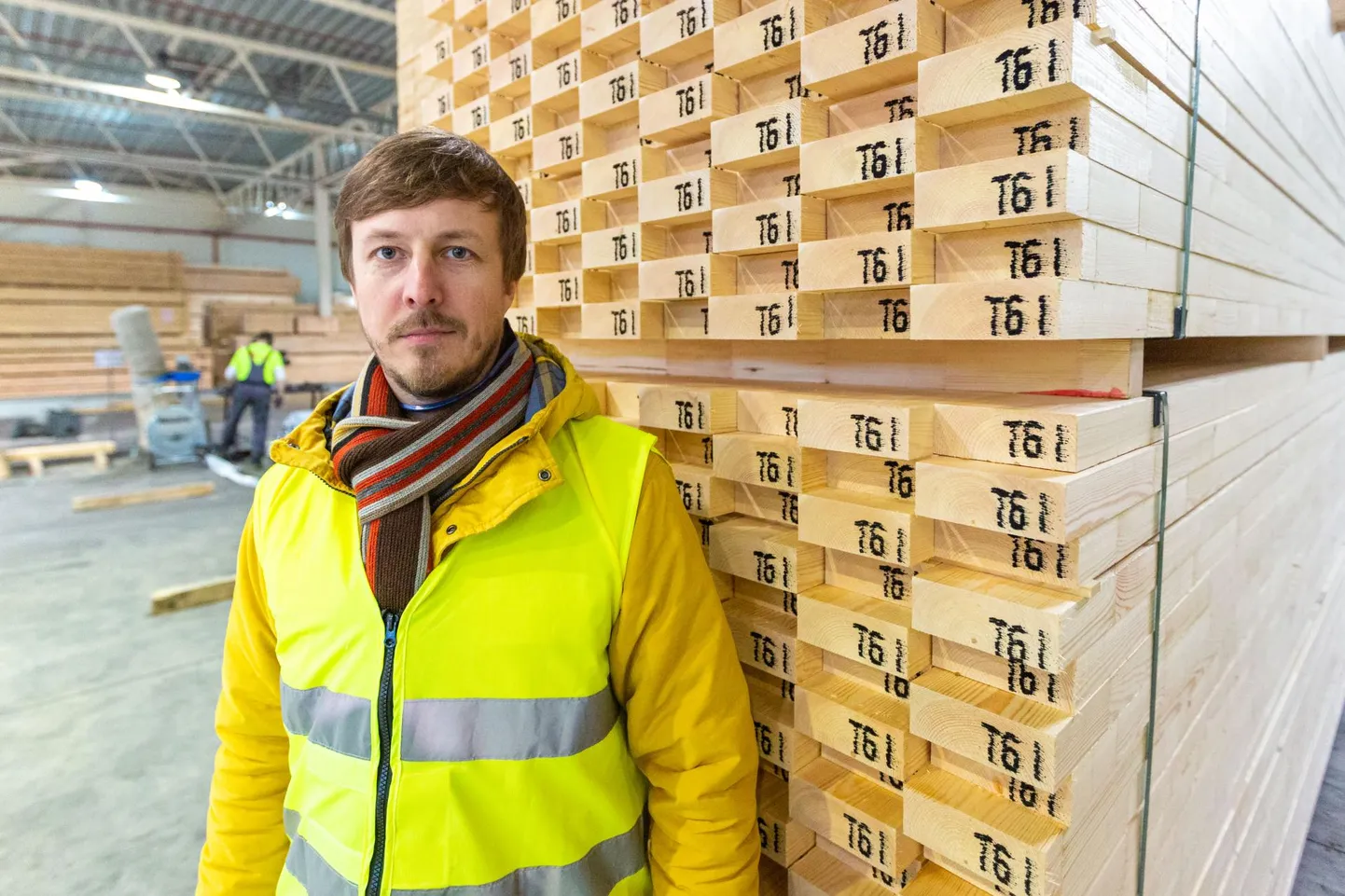 «Kümmekond inimest on jäänud koju haigussümptomitega, mis küll ei tähenda, et nad kannatavad kõik koroonaviiruse käes,» lausus Barruse juhatuse liige Jürgen Ainsalu.