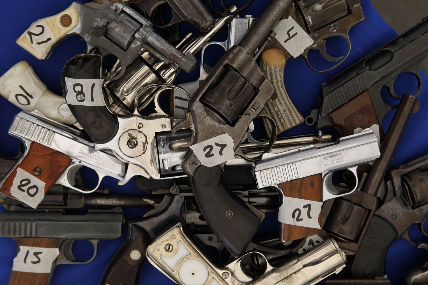 Saksa politsei konfiskeeris pensionärilt 382 relva