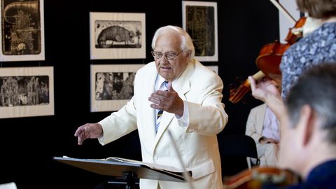 Maestro juhatas oma 85. sünnipäeval orkestrit