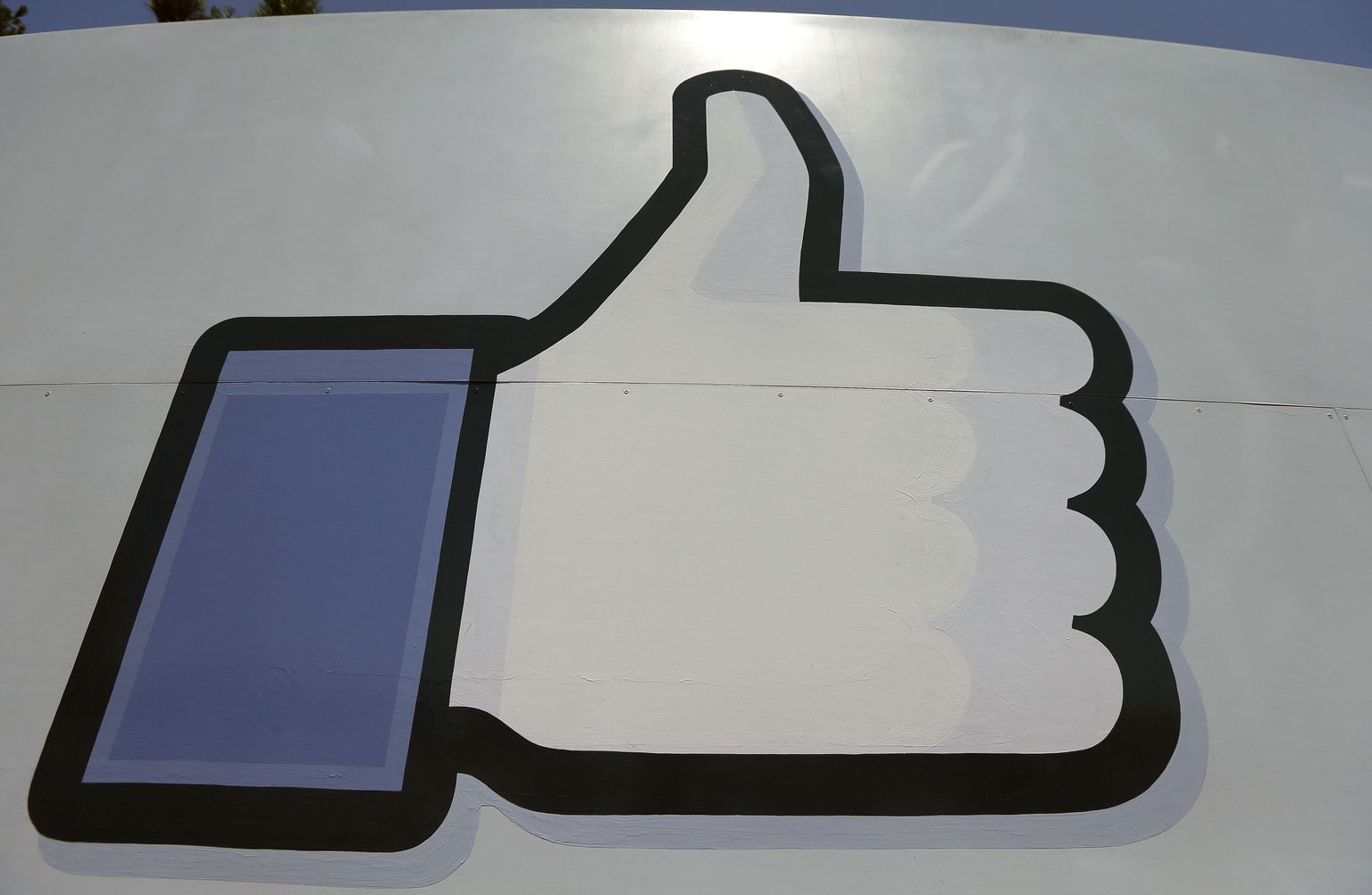 Facebooki «like» sümbol.