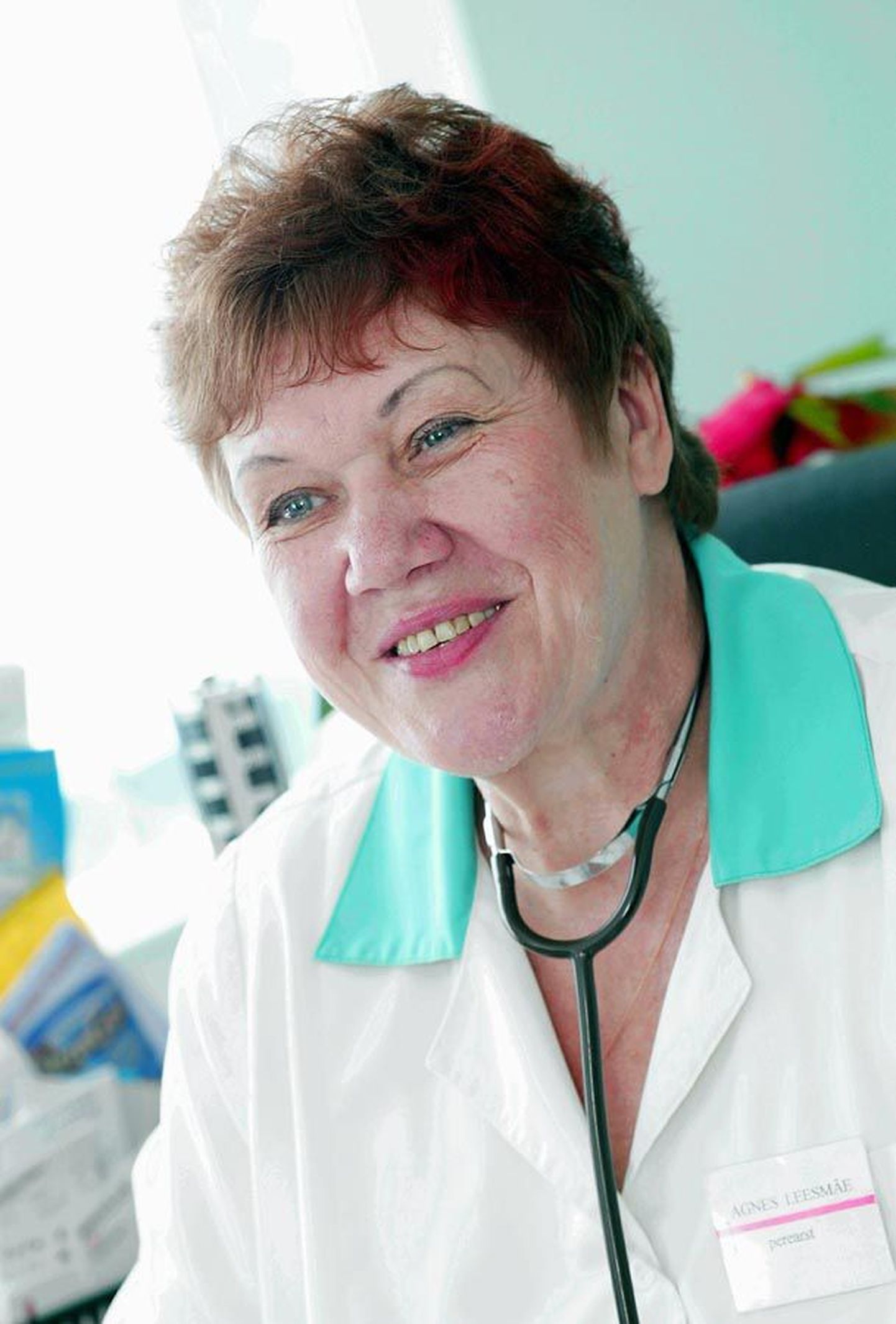 Agnes Leesmäe on 42 aastat Viljandis inimesi arstinud. Nüüd jäi ta pensionile.