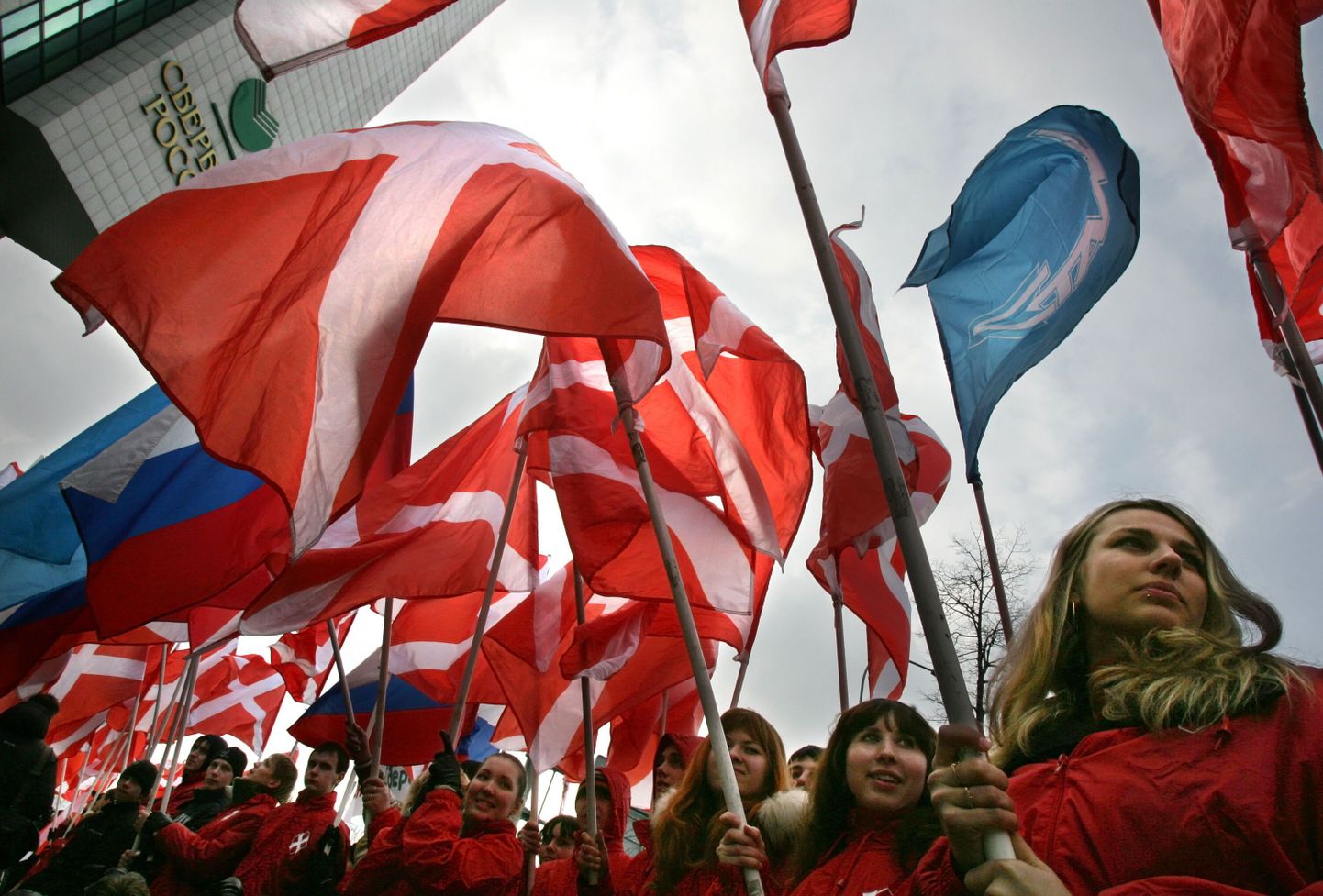 Našistid lippudega Moskvas
