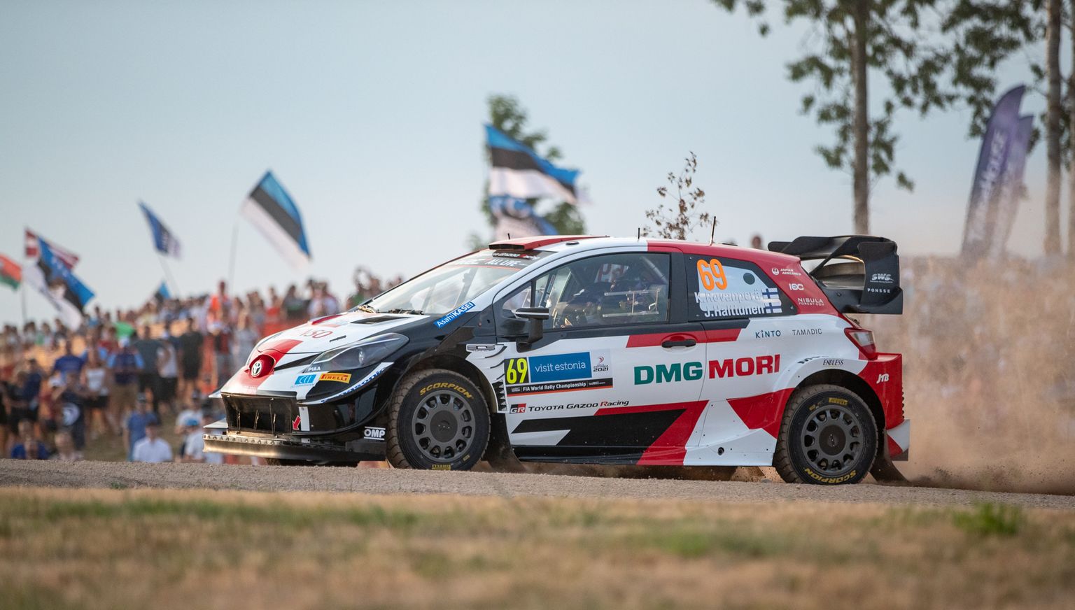 Kalle Rovanperä võttis 2021. aasta Rally Estonial karjääri esimese MM-etapivõidu.