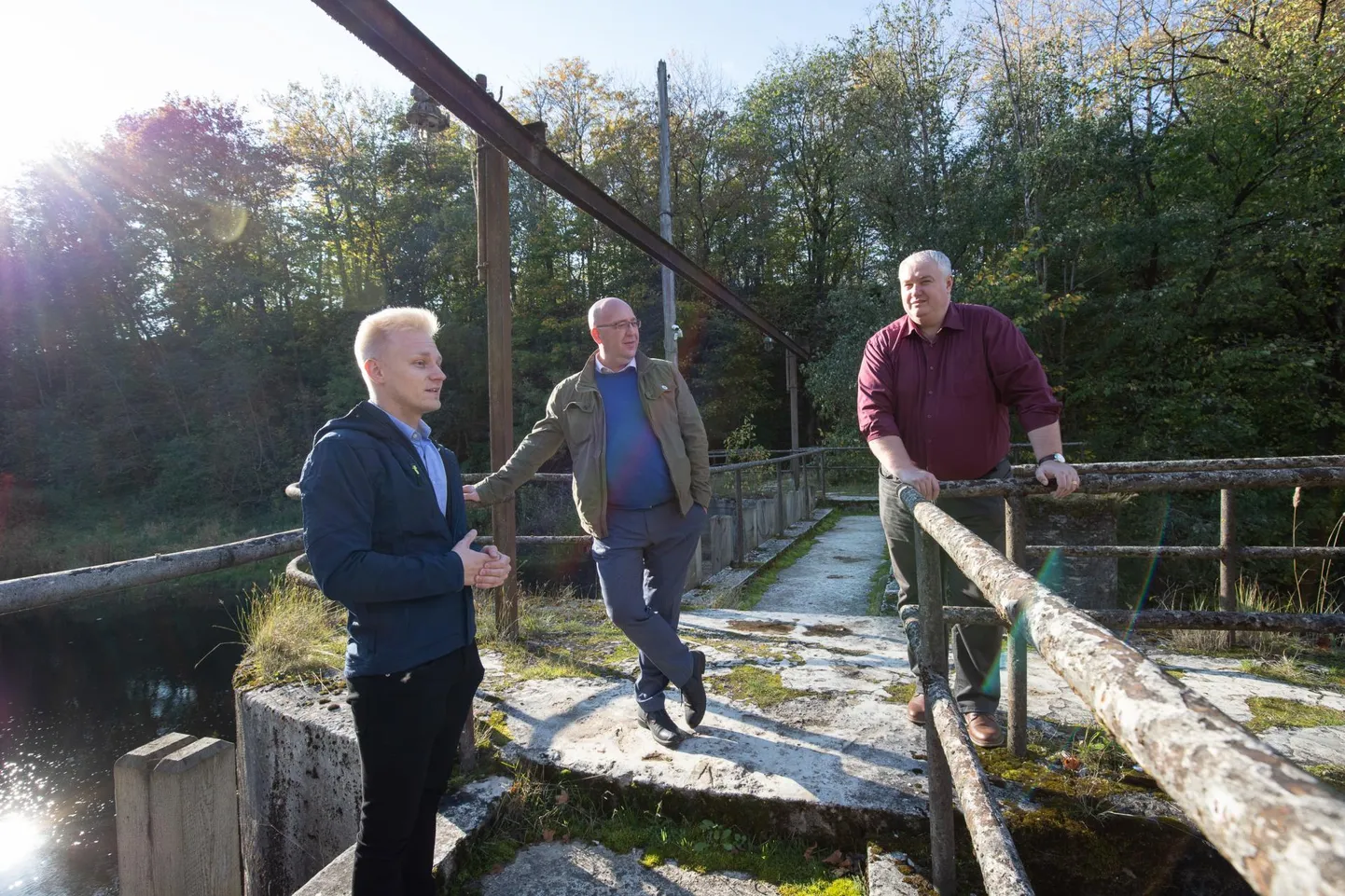 Kunda vana hüdroelektrijaam on ministereid ja ametnikkke näinud nii et vähe pole – näiteks 2020. aasta sügisel käis seal "olukorraga tutvumas" maaeluminister Arvo Aller koos saatjatega.