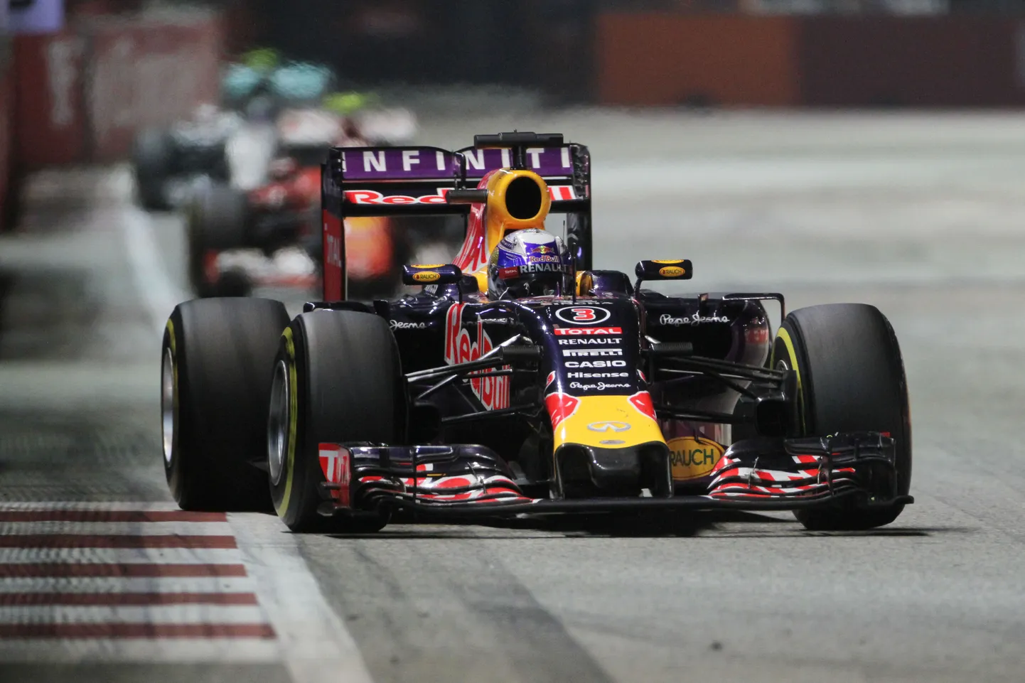 Daniel Ricciardo Red Bulli vormeli roolis.