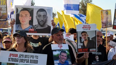 Netanyahu andis korralduse alustada kõnelusi pantvangide vabastamiseks