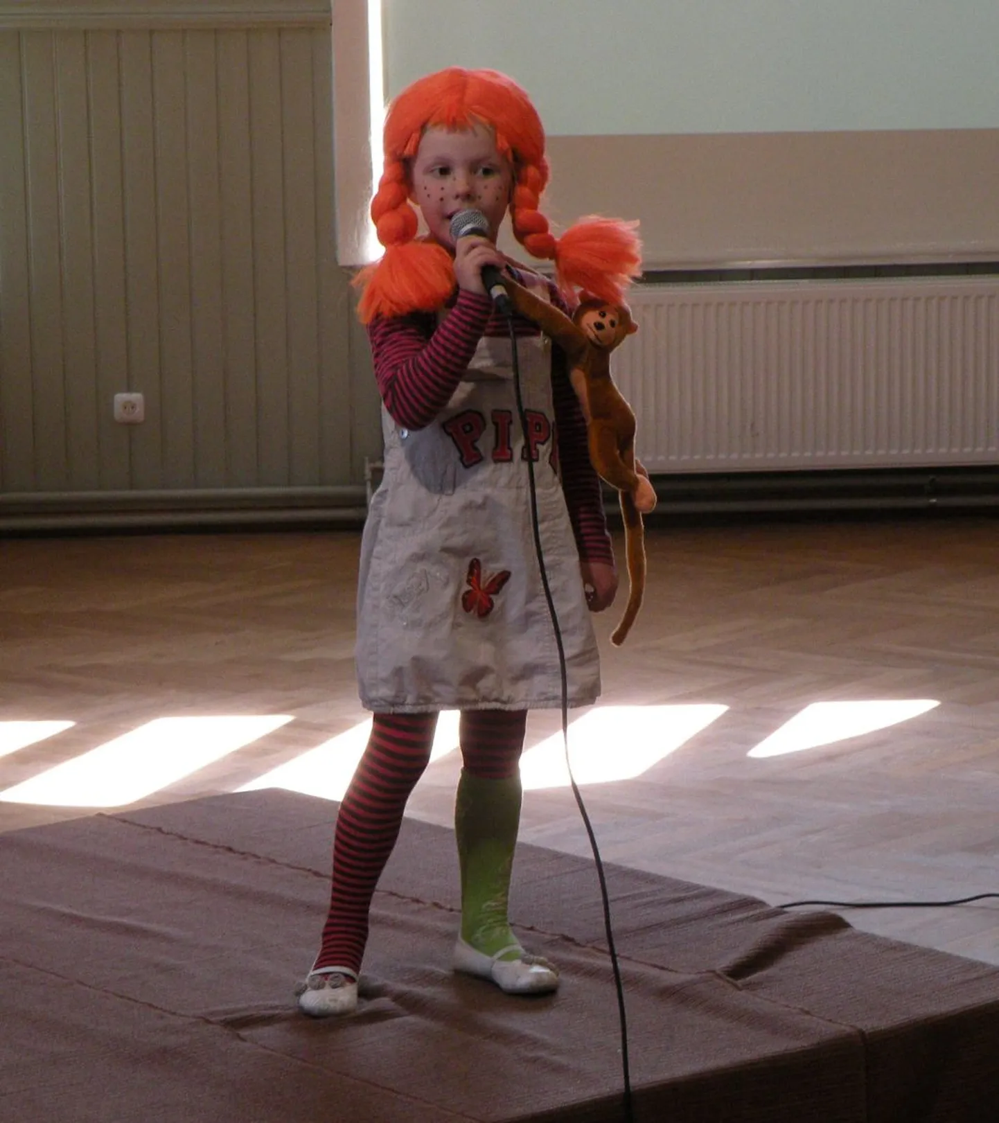 "Lauluaias 2009" viieaastaste vanuserühmas võitnud Pille-Riin Viin.