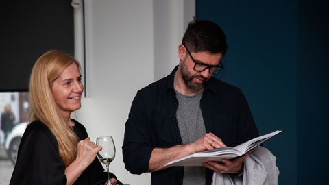 FOTOD ⟩ Vaata, kes käisid Allee galerii uue fotonäituse «Igavesed inimesed» avamisel