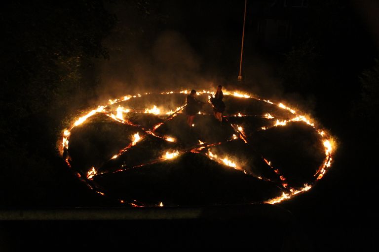 Pentagrammi põletamine
