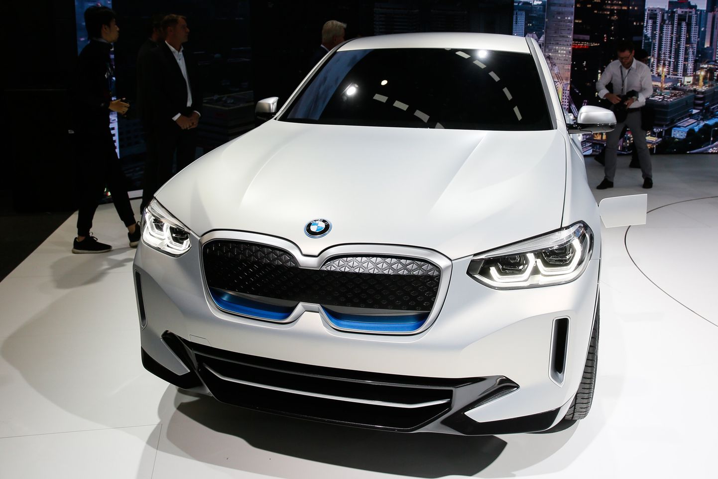 BMW iX3 elektrimaasturi tutvustus aprilli lõpus toimunud Pekingi autoshow'l