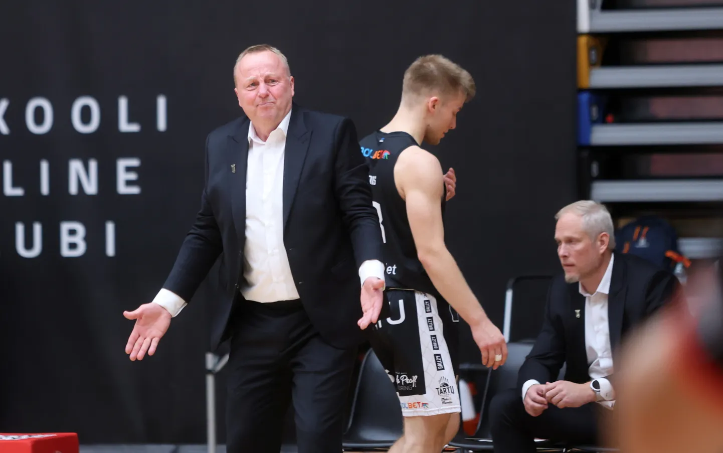 Tartu ülikooli korvpallimeeskond andis võidu uskumatul viisil käest.