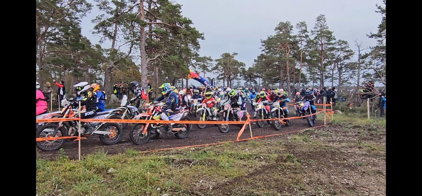 Gotlandi maratonil kihutas kahel päeval kokku 3596 motosportlast.