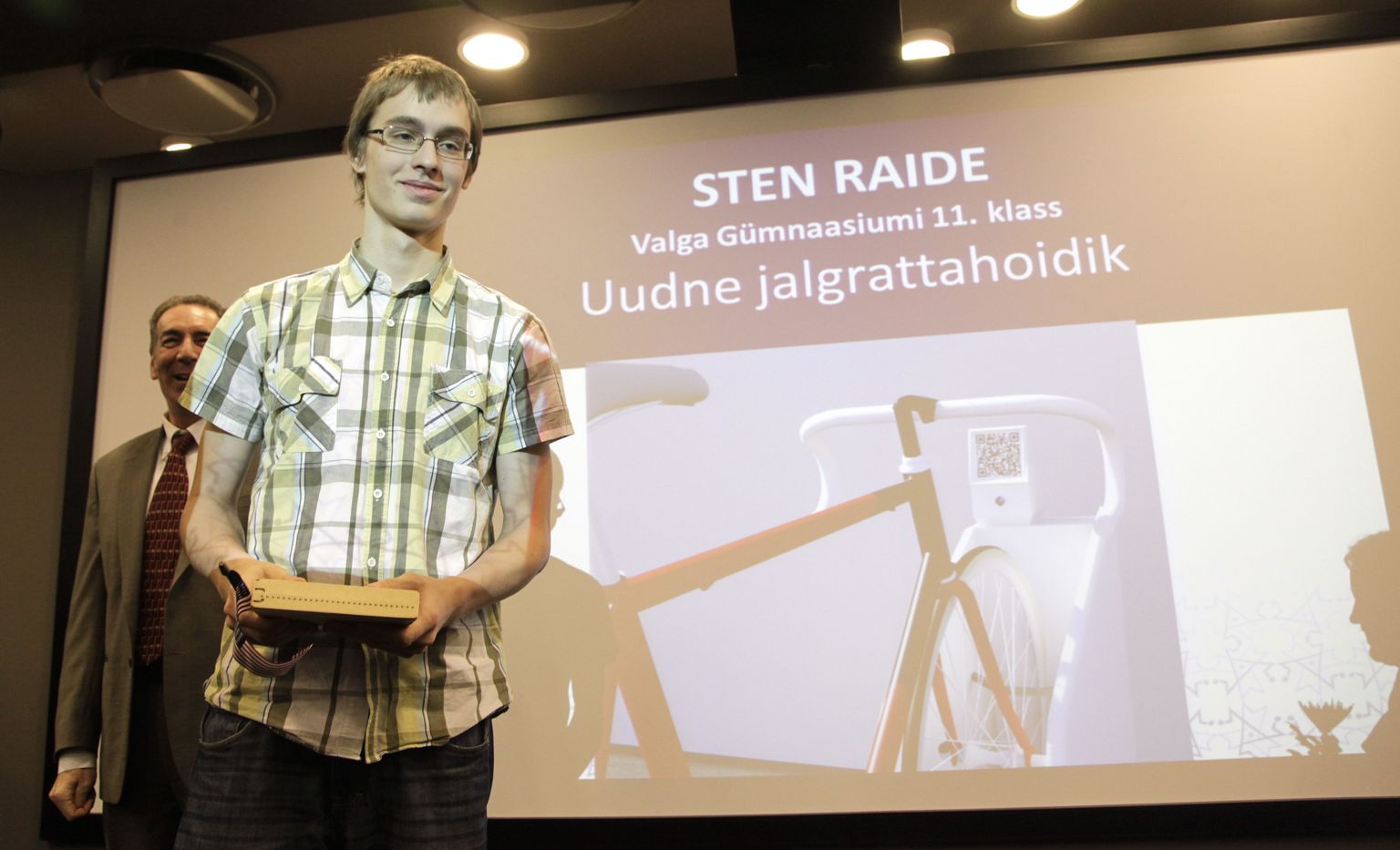 Eelmise aasta detsembris pälvis Sten Raide uudse jalgrattahoidiku leiutamise eest USA saatkonna eripreemia.