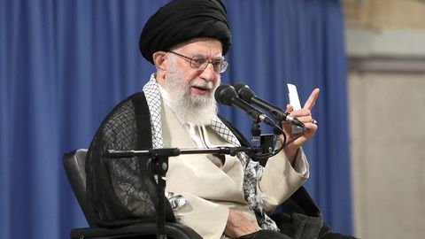 Khamenei ärgitas Lähis-Ida riike omavahelisi sidemeid tugevdama