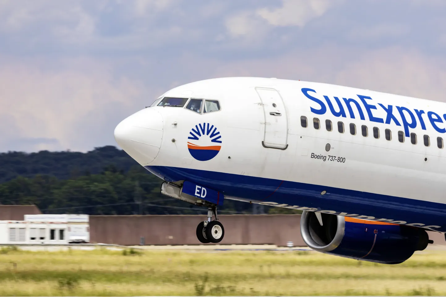 SunExpressi Boeing 737
