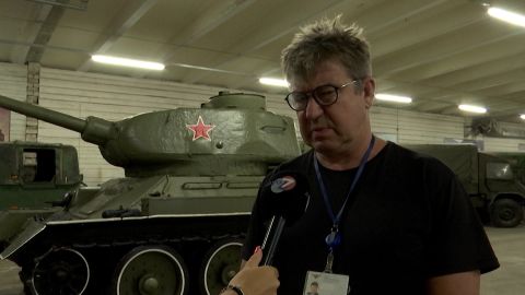 «Новости в 7» за 19  августа:  в каком состоянии нарвский танк добрался до Таллинна и репортаж с тренировки по пляжной йоге