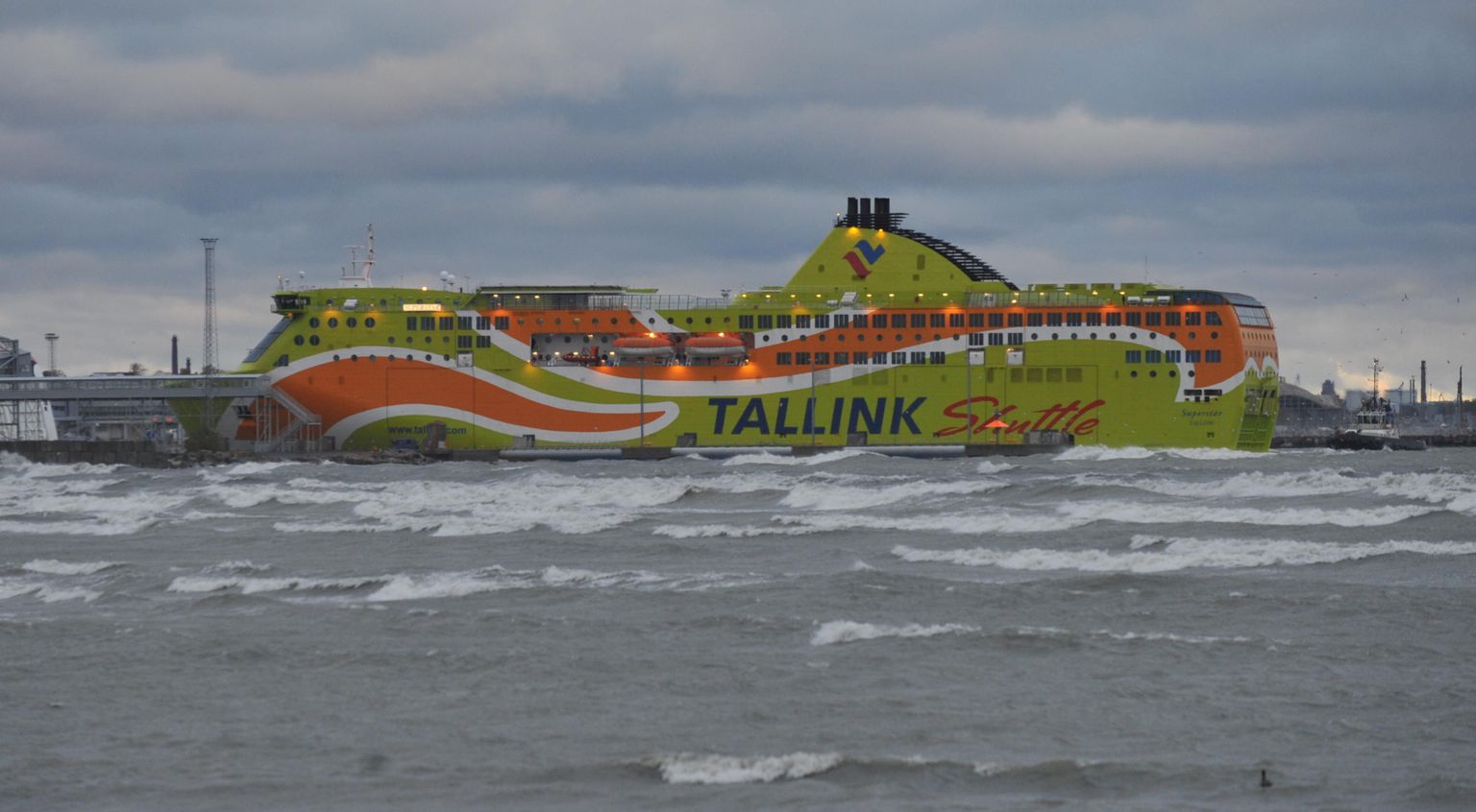 Один из паромов Tallink.