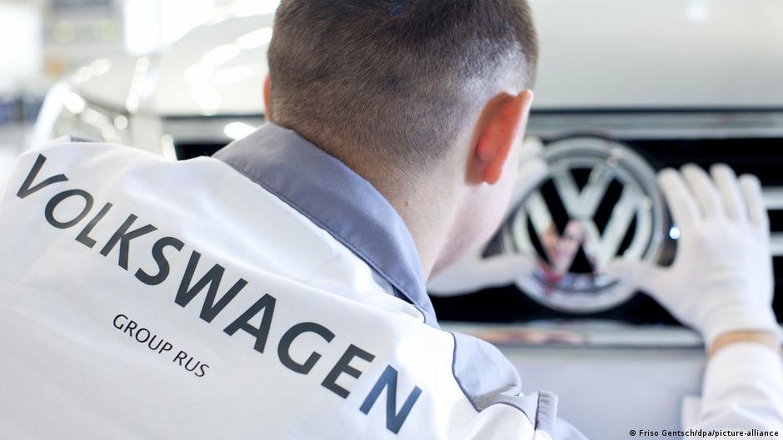 Компания VW ушла из России на фоне войны в Украине