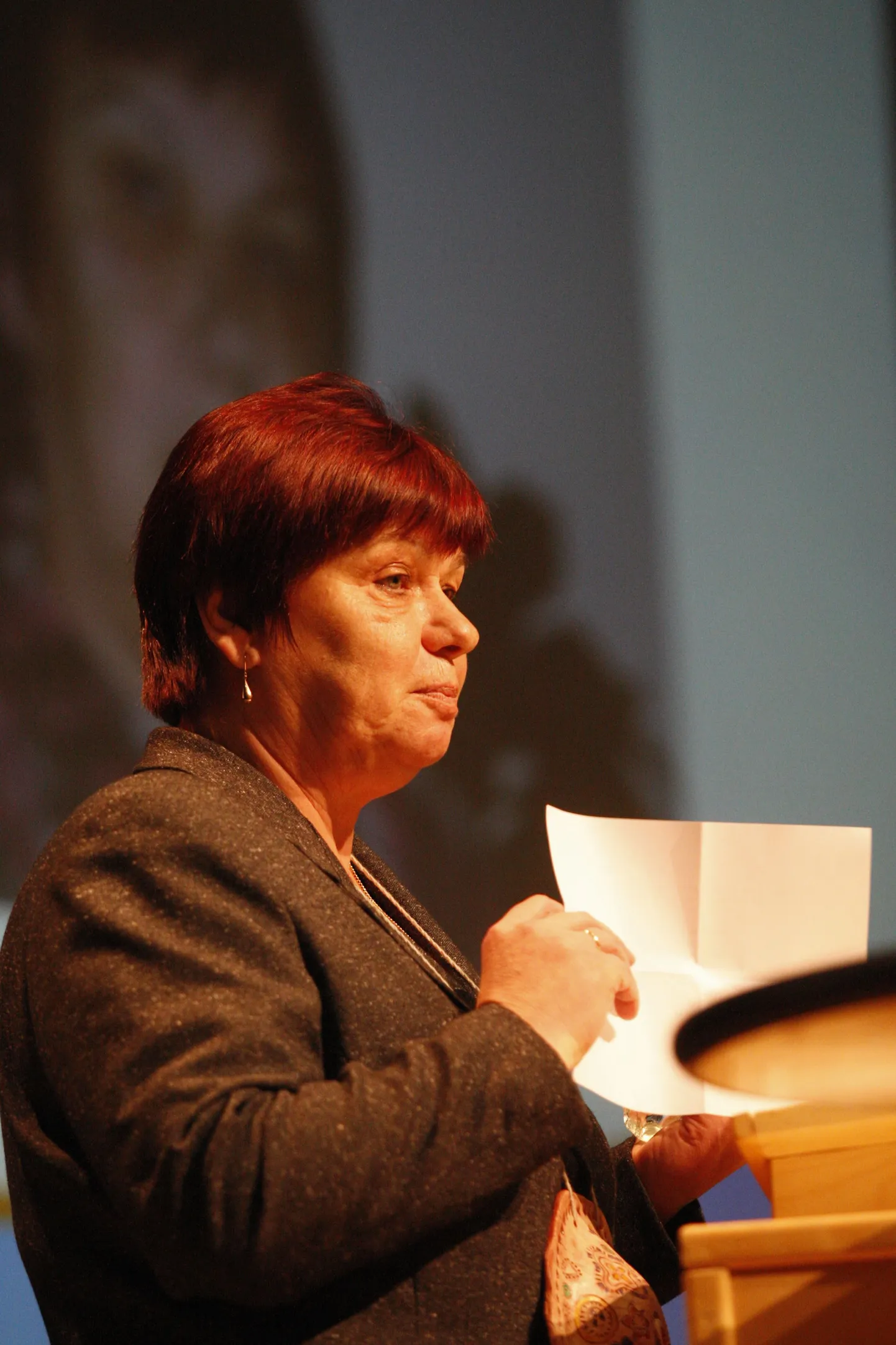 Eestimaa Rahvaliidu 19. Kongress (pildil aasta rahvaliitlane Riina Kull).