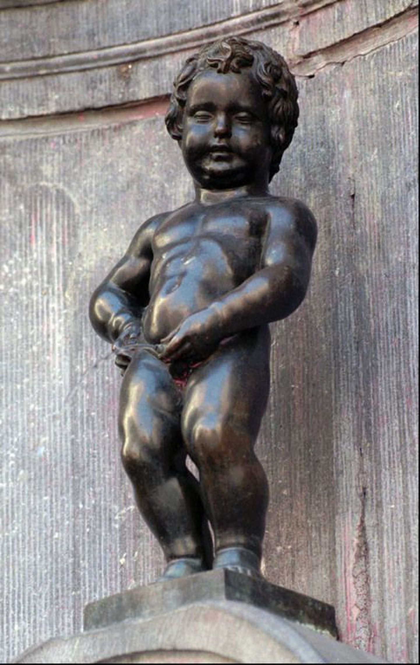 Brüsseli pissiv poiss ehk Manneken Pis