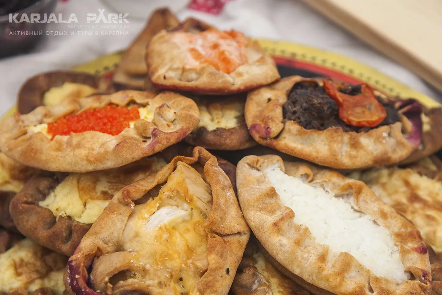 Ржаные карельские пирожки