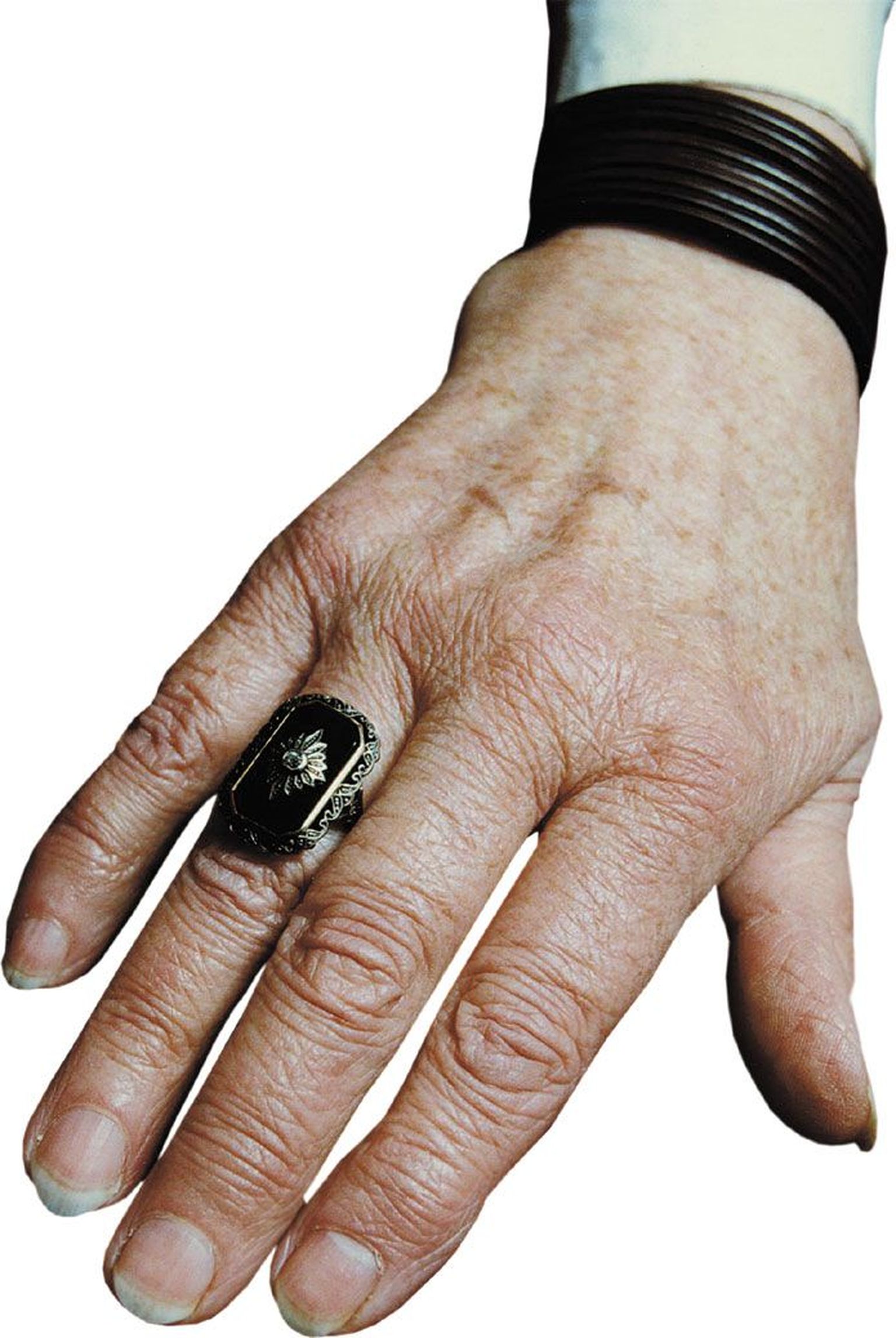 Ita Everi sõrmes on 1997. aastal kunagi Liina Reimanile kuulunud sõrmus, mida ta kandis vaid kõige pidulikematel teatri ja isiklikel tähtpäevadel.