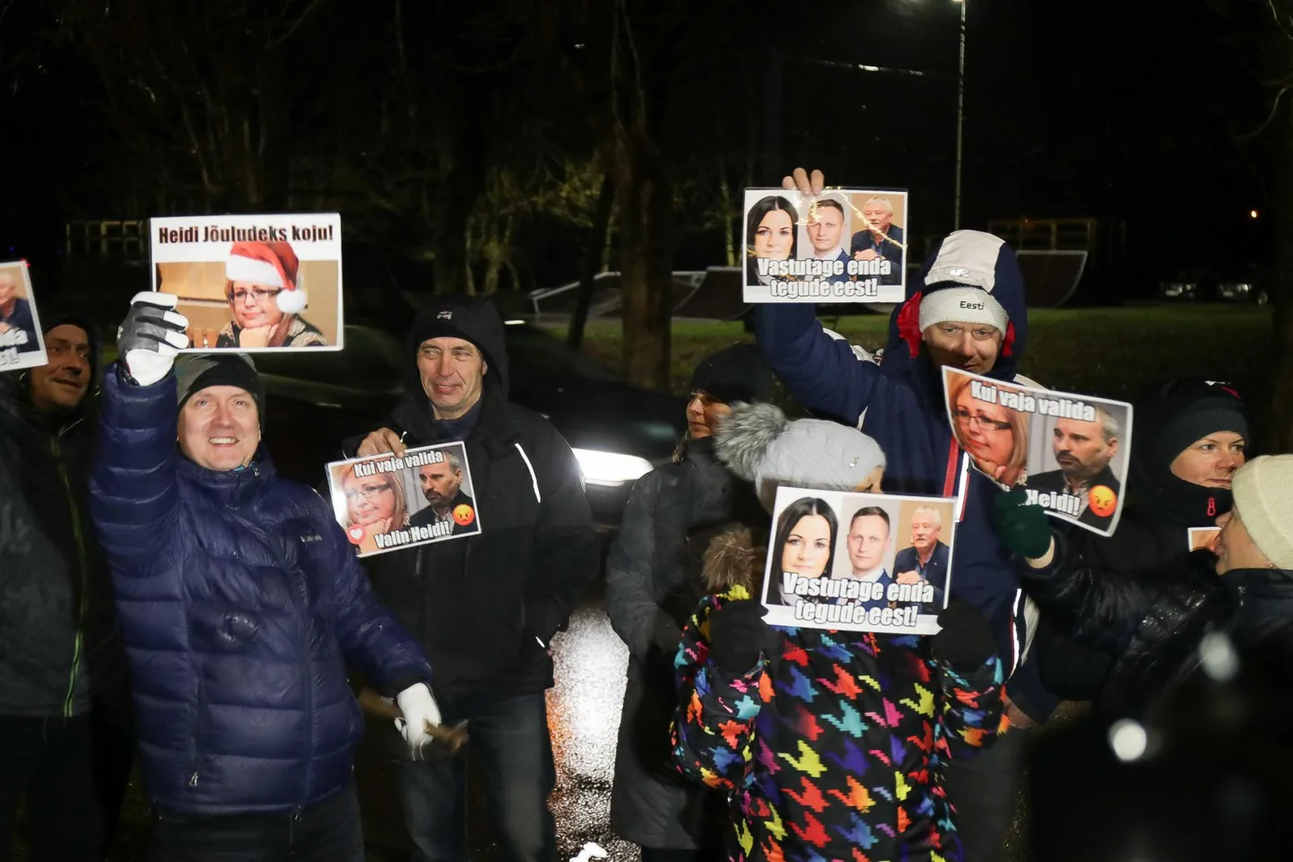 Kiviõli 1. keskkooli vallandatud direktori toetuseks on juba korraldatud meeleavaldus.