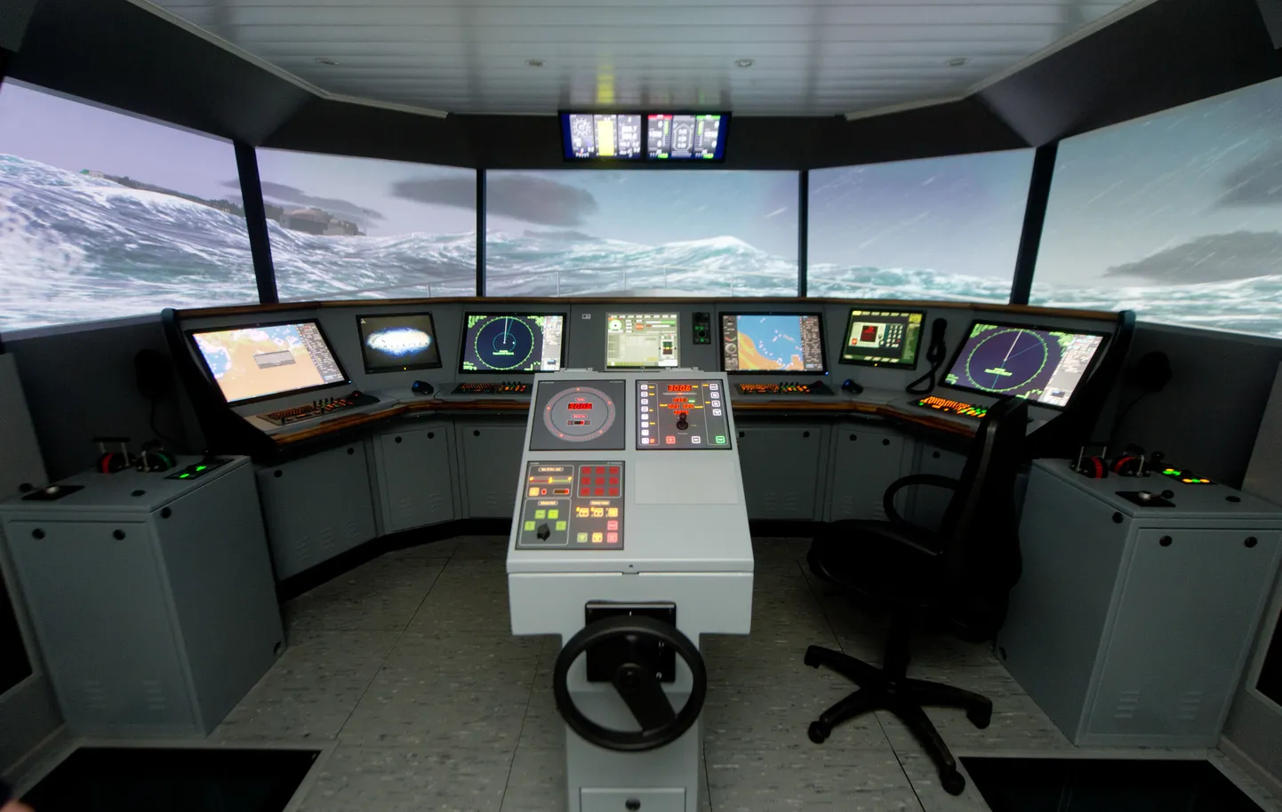 Mereakadeemia laevajuhtimise simulaator