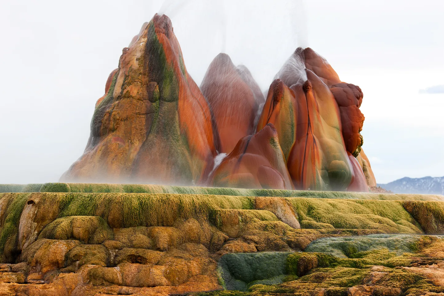 Fly Geyser