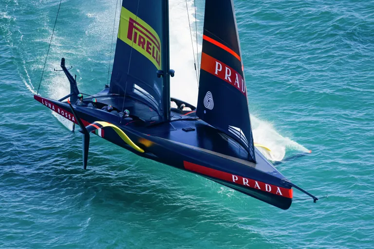 Luna Rossa