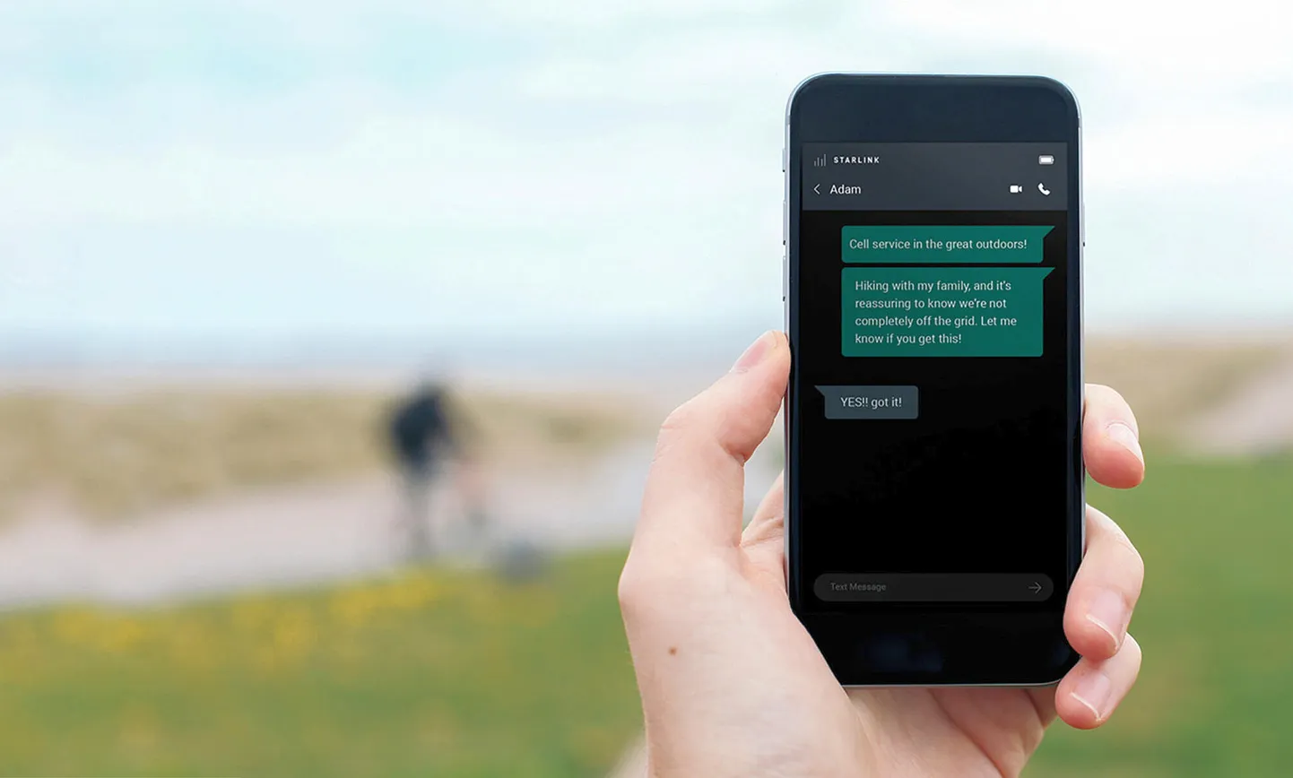 Kõik nutitelefonid, mis töötavad 4G võrgus, on võimelised Starlinki uut kosmoseside teenust kasutama - esialgu saab SMS-e saata, hiljem juba mobiilikõnesid teha, lubatakse kosmoseside ettevõtte kodulehel.