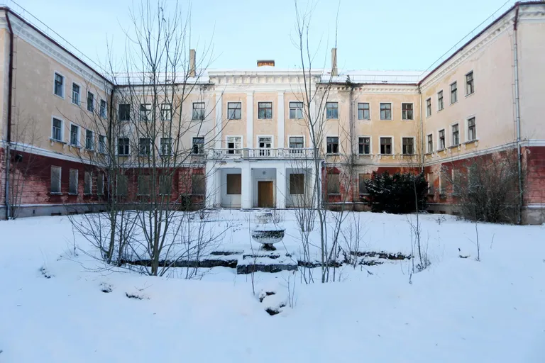 Endine Kaagvere erikooli hoone.