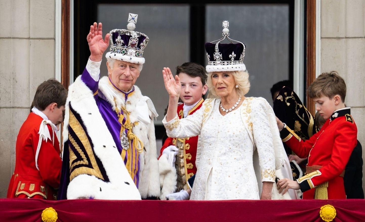 Suurbritannia kuningas Charles III ja kuninganna Camilla kroonimise päeval