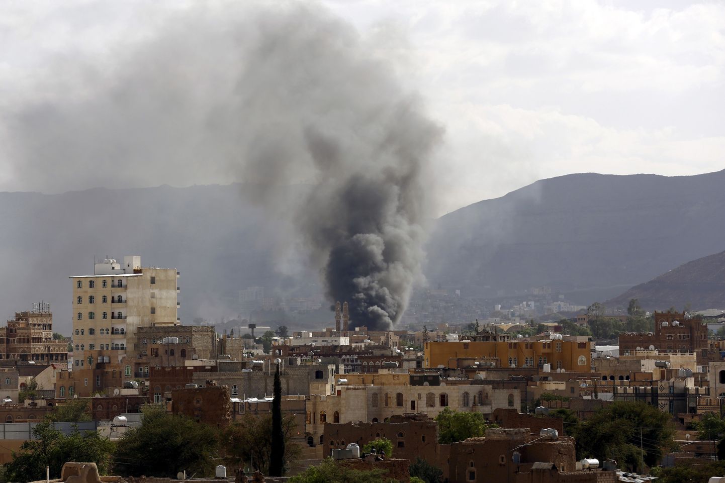 В Йемене были нанесены несколько авиаударов по больнице "Врачей без границ".