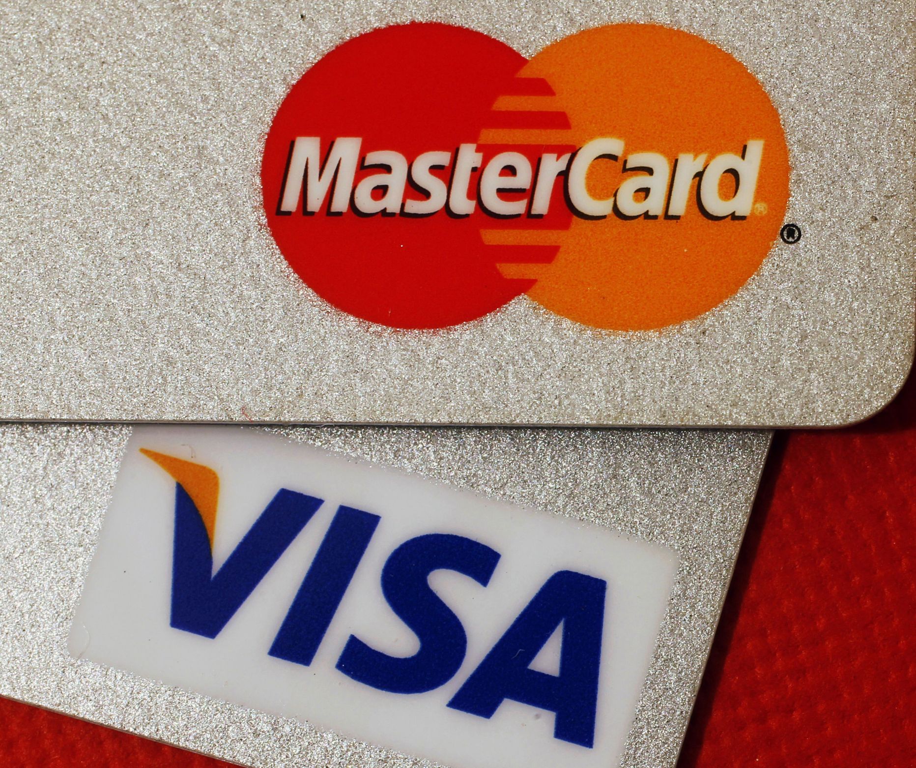 Visa ja MasterCard kontrollivad kaardimaksete turgu.