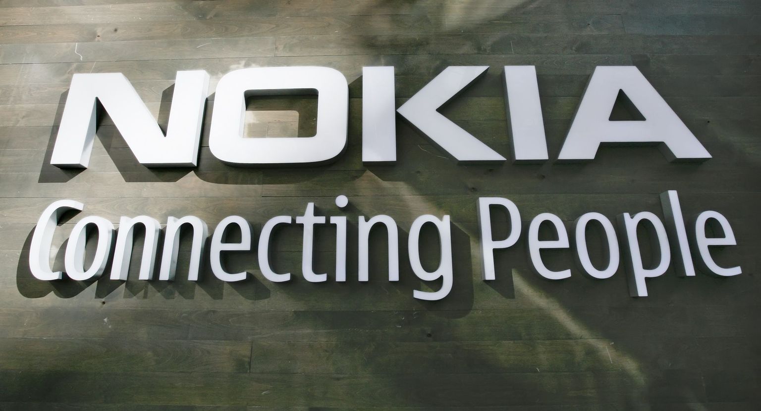 Nokia logo firma Helsingis asuval peahoonel.