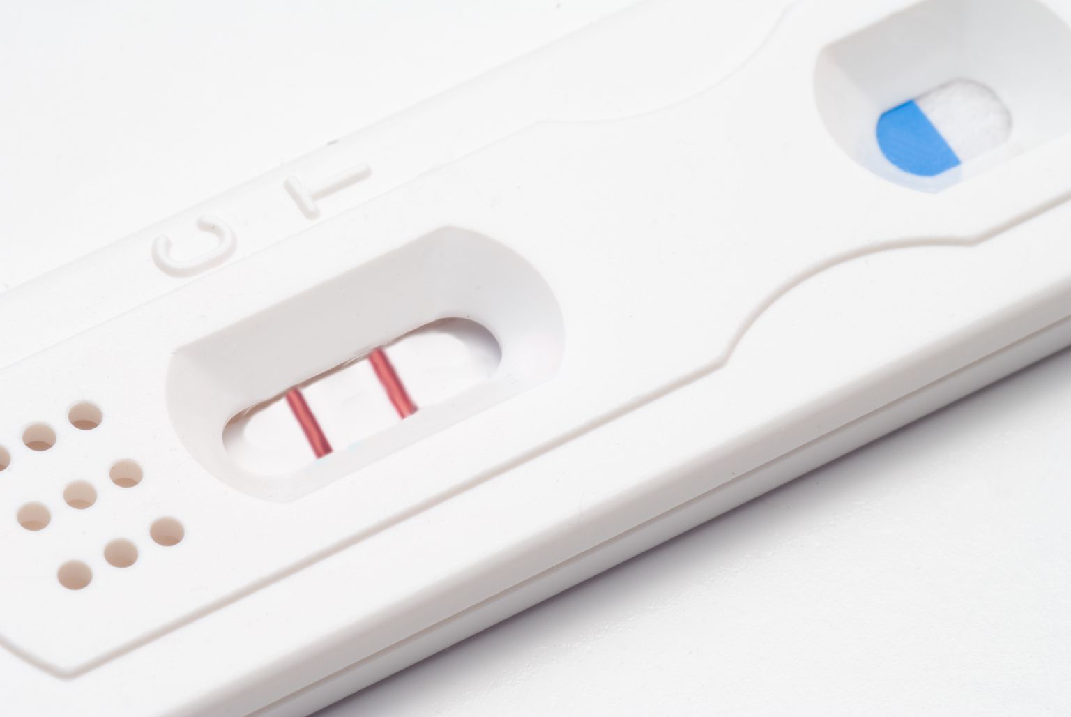 Eesti Naistearstide Selts seisab jätkuvalt selle eest, et kõigil rasedatel ja sünnitajatel oleks õigus teha pereplaneerimise valikuid ilma riigi sekkumiseta.