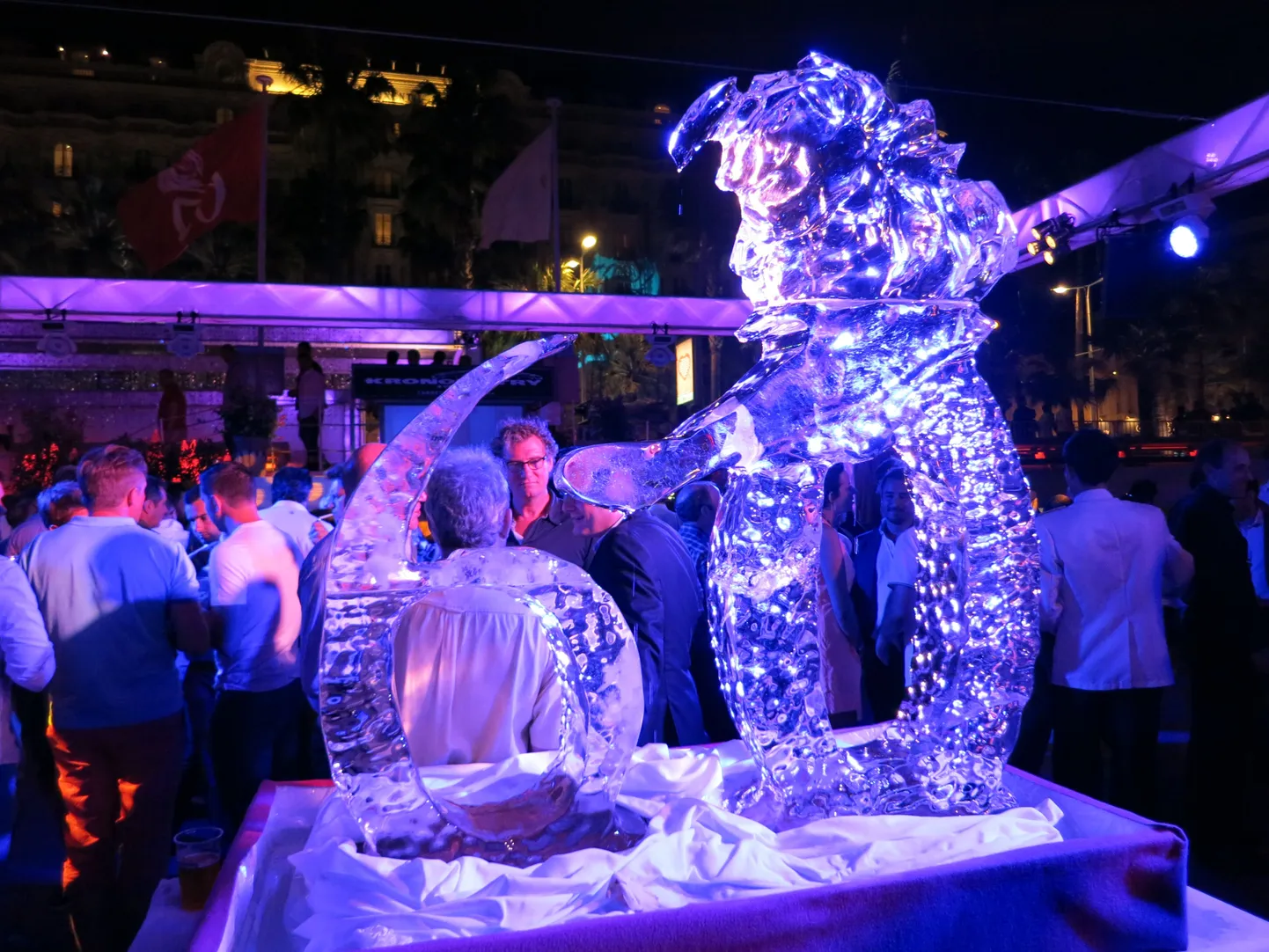 Eestlased lustisid Cannes'i loovusfestivali avapeol