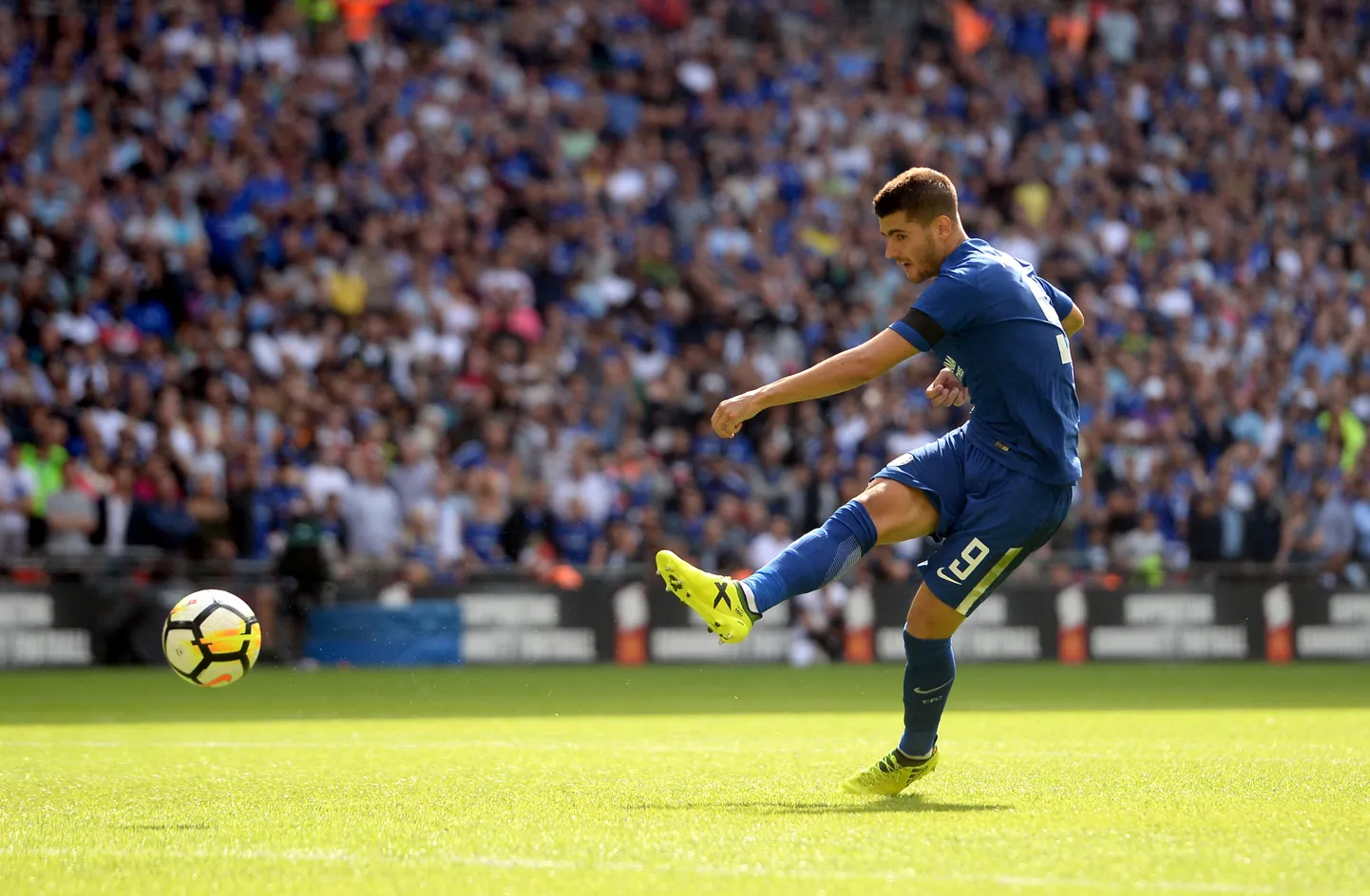Alvaro Morata kannab uuel hooajal Chelsea särki.