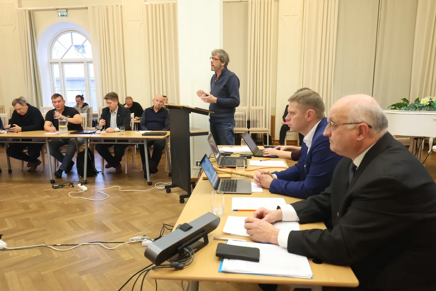 Paide muusika- ja teatrimaja direktor Jaanus Kukk teatas volikogu ees teatri kunstilise juhi ametist lahkumisest.