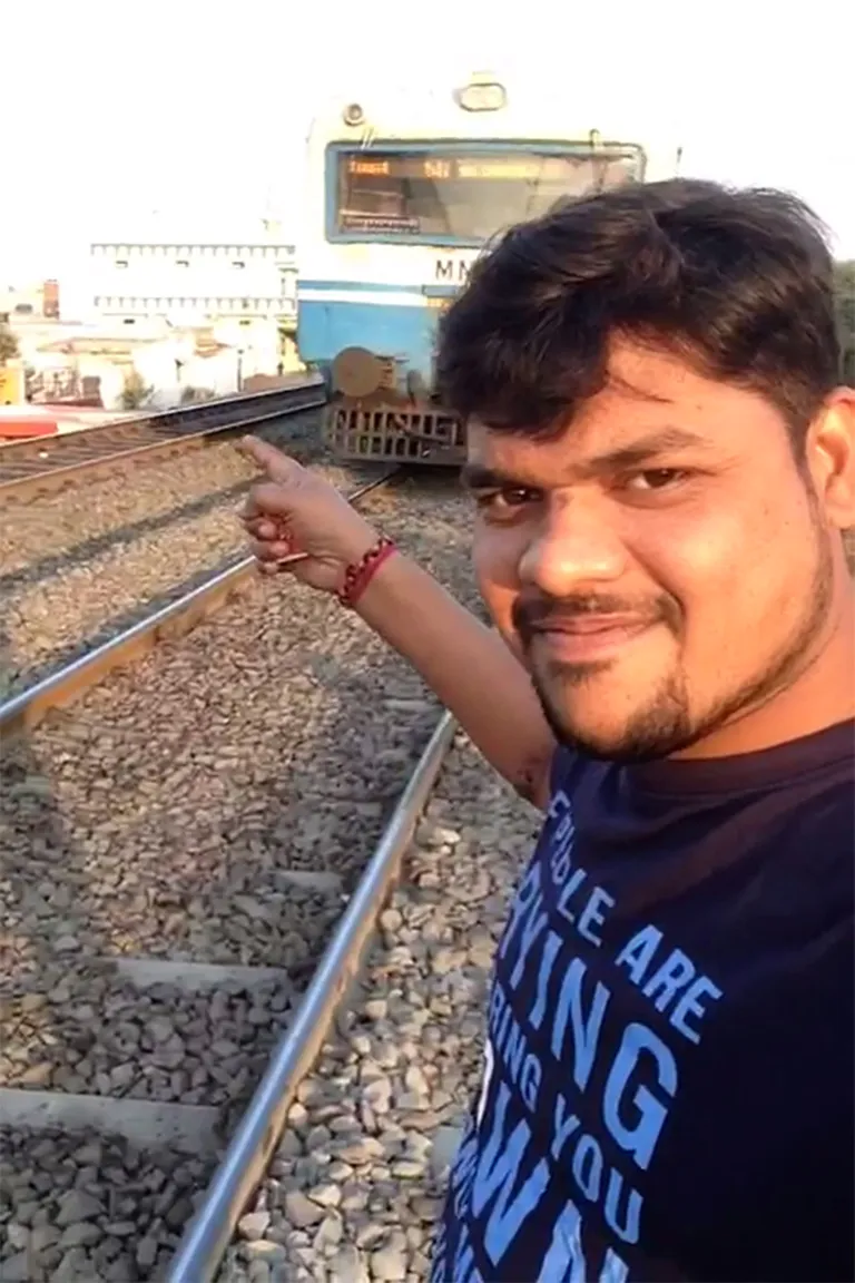 Shiva Kumar ja rong
