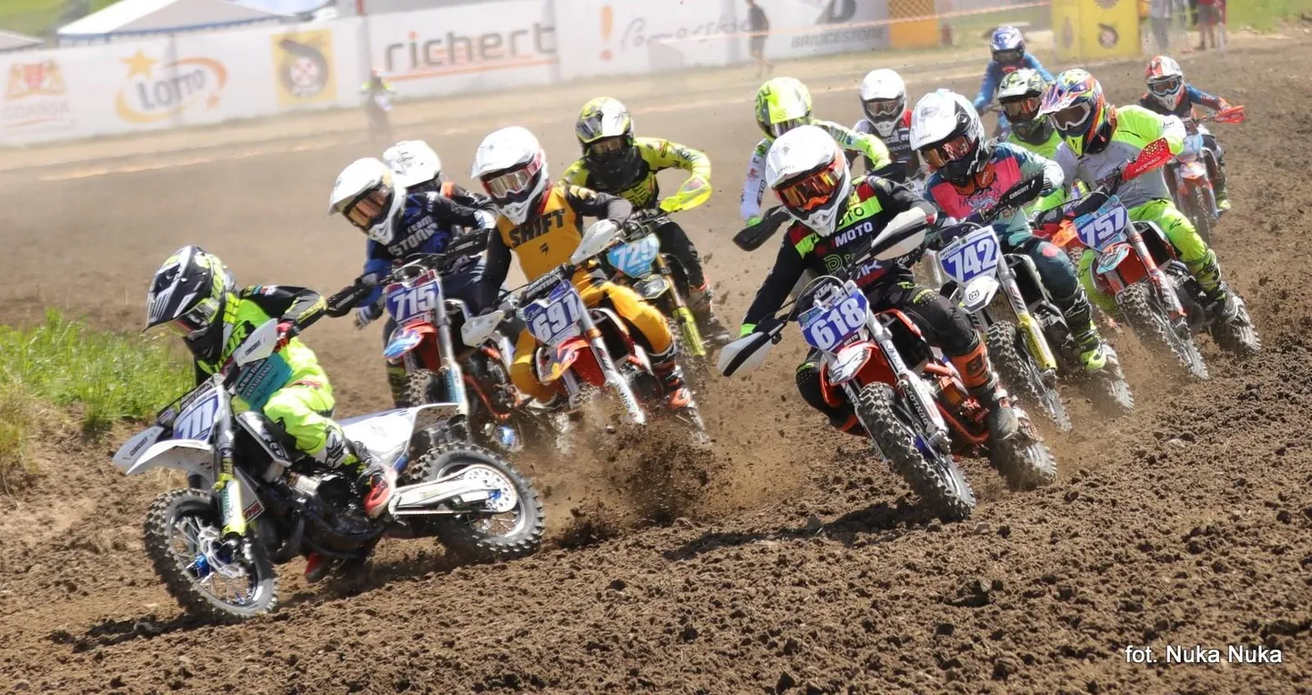 Lucas Leok (nr 711) on 65 ccm masinaklassis Euroopa meistrivõistluste kirde regiooni liider.