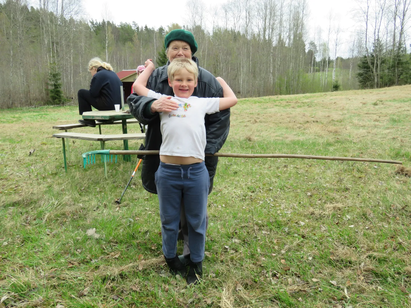 Talgupäev "Teeme ära!" Otepää vallas Neeruti külas.