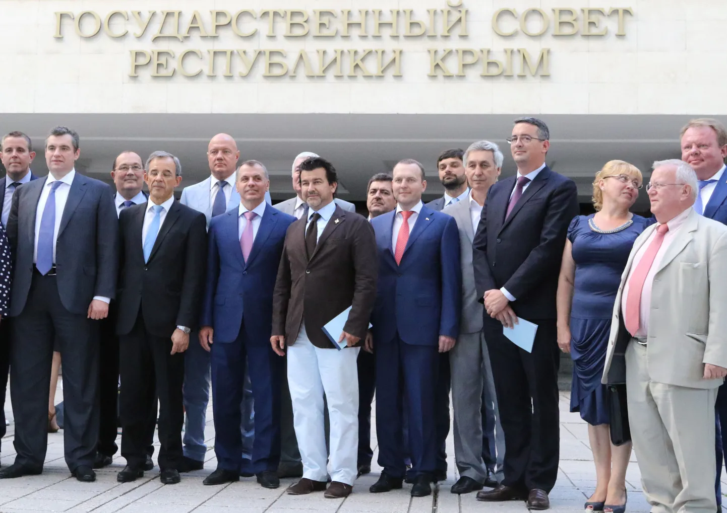 Французские парламентарии посетили Крым.