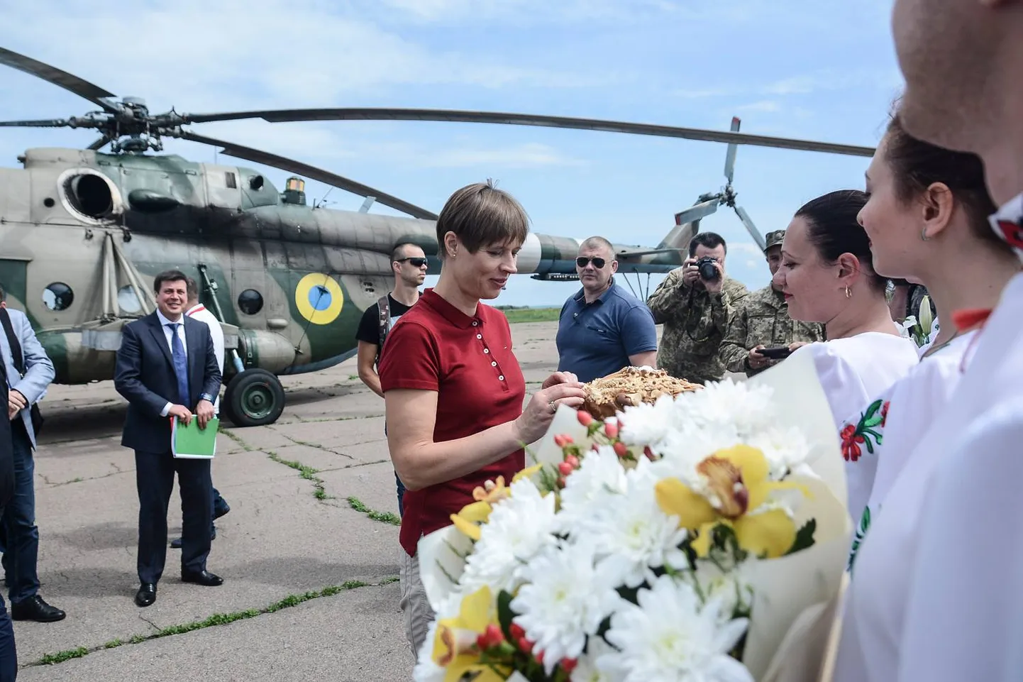 Eile Donbassi konfliktipiirkonda külastanud president Kersti Kaljulaid viitas lääneriikide tegematajätmistele Ukrainas ja Gruusias, kus Venemaa toetatud separatistid on mõlemas riigis suutnud osa territooriumi enda kontrolli alla võtta.
