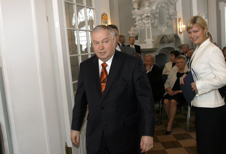 Vilju Reiljan 2006. aastal teenetemärkide üleandmise tseremoonial Kadrioru kunstimuuseumis.