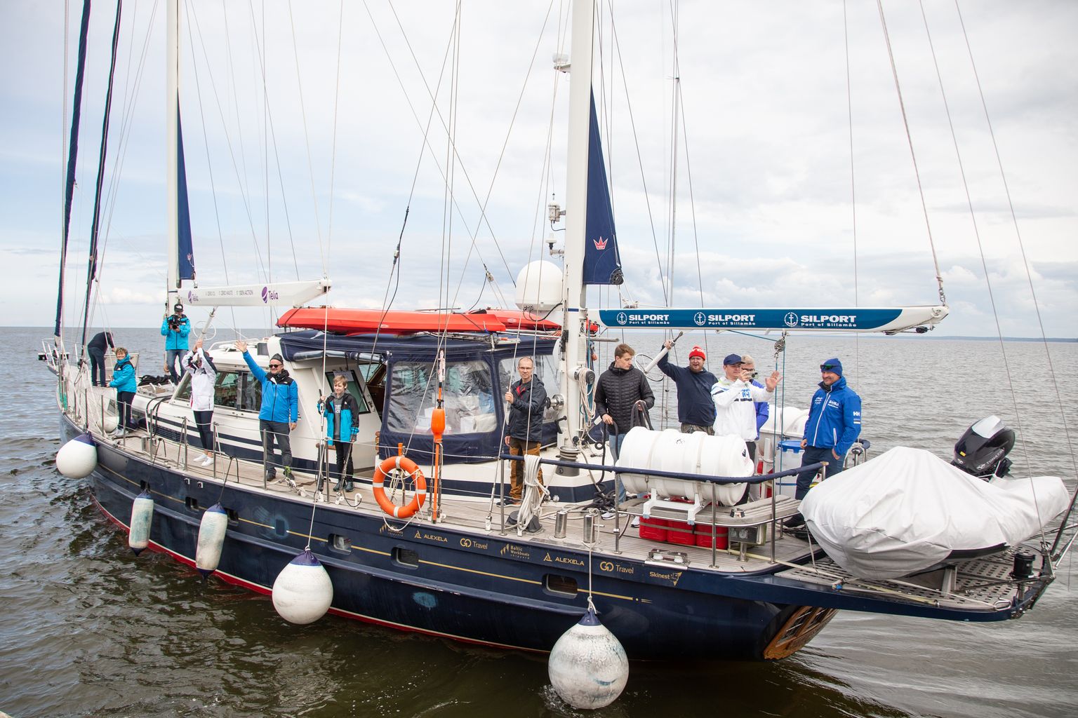 Teisipäeval veidi pärast kella kaht päeval võttis Admiral Bellingshausen Sillamäe sadamast suuna Arktikasse.