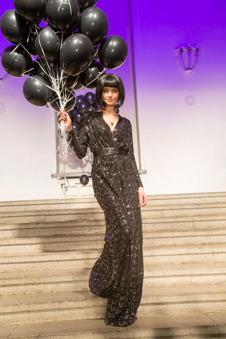 Emabssy of Fashion moeshow, Riina Põldroos