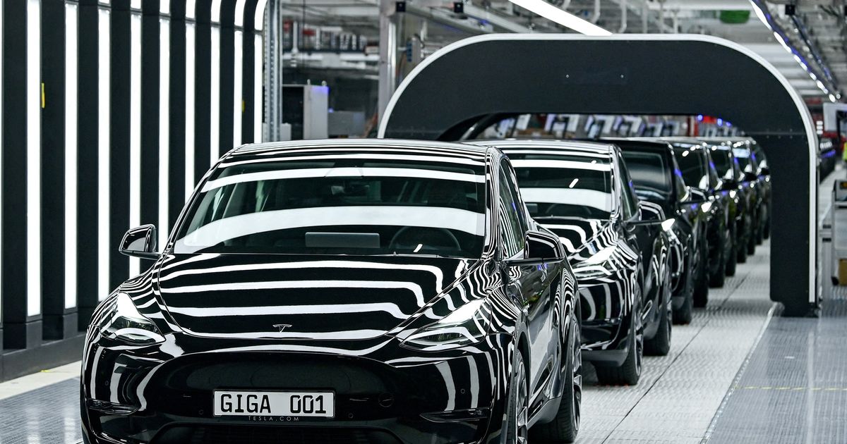 Tesla aktsia sadas alla müüginumbri kukkumise tõttu