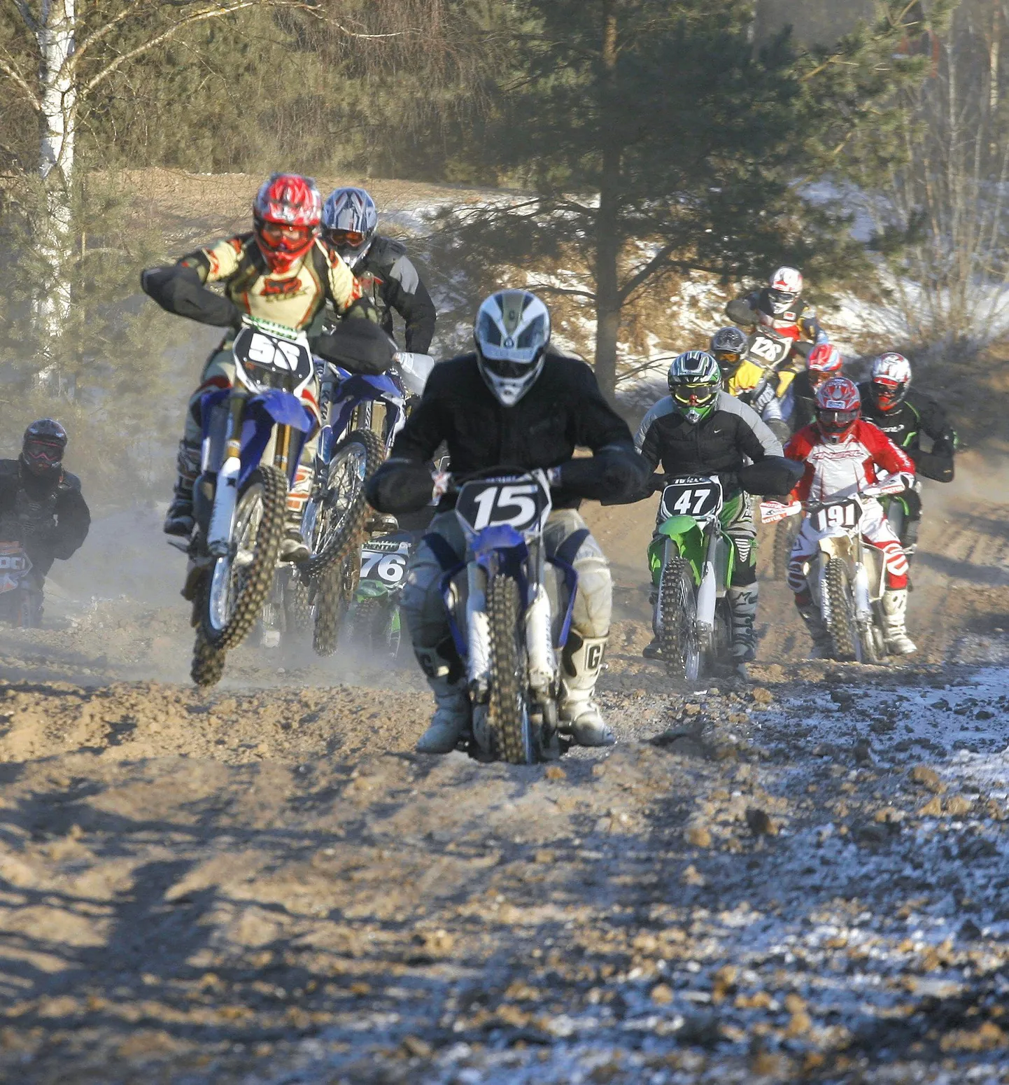 Täna on Holstre-Nõmmel Viljandi talvekross. Pilt on tehtud aasta eest sealsamas peetud motokrossil.